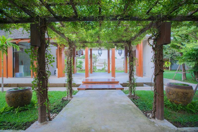 Into The Forest Resort กรุงเทพมหานคร ภายนอก รูปภาพ